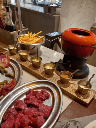 Ski Gallery & Fondue Factory — photo 3